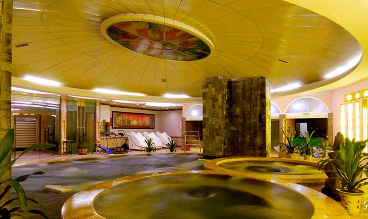 Lijiang Waterfall Hotel Guilin Exterior photo