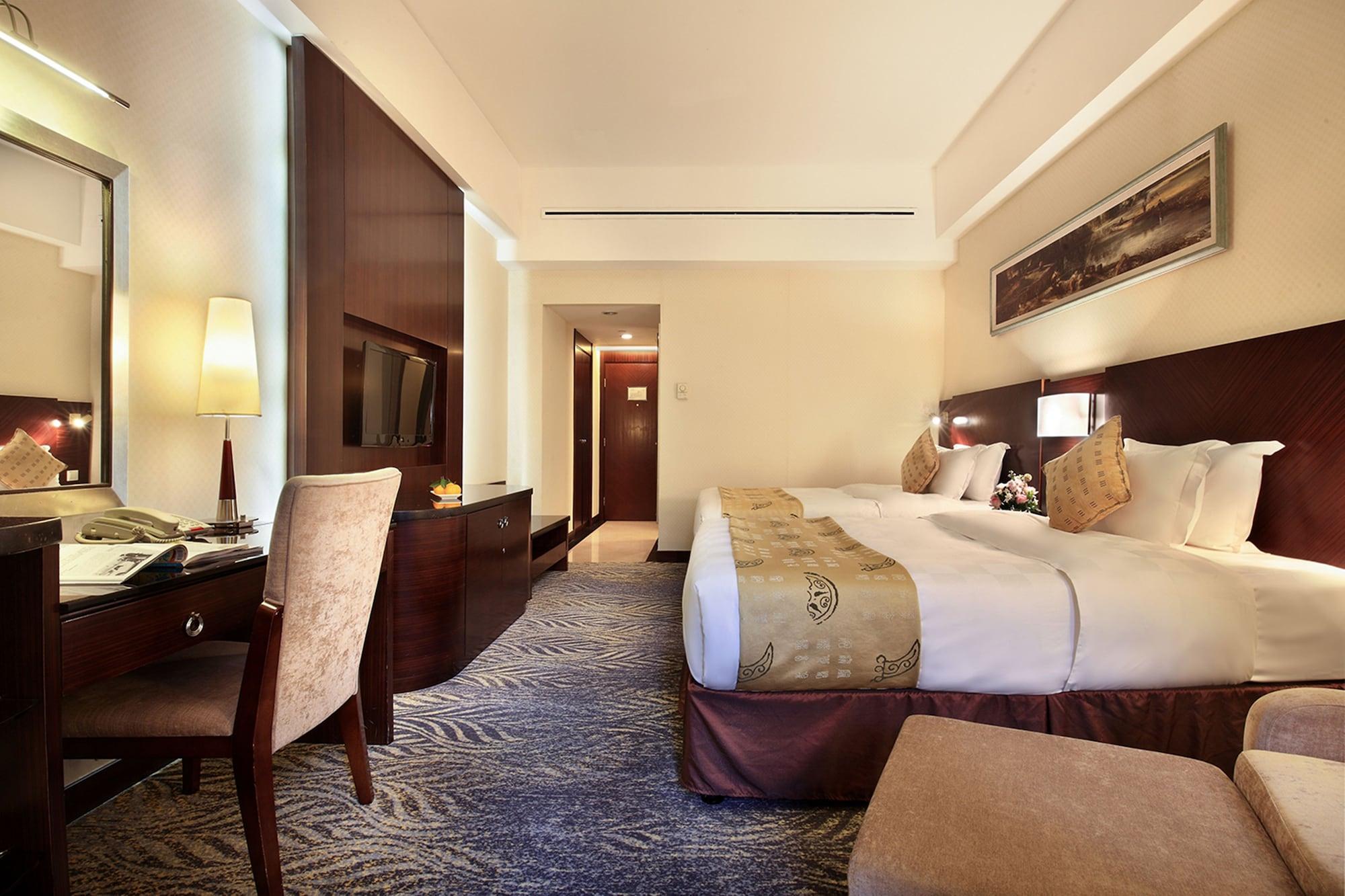 Lijiang Waterfall Hotel Guilin Exterior photo