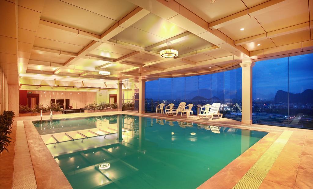Lijiang Waterfall Hotel Guilin Exterior photo