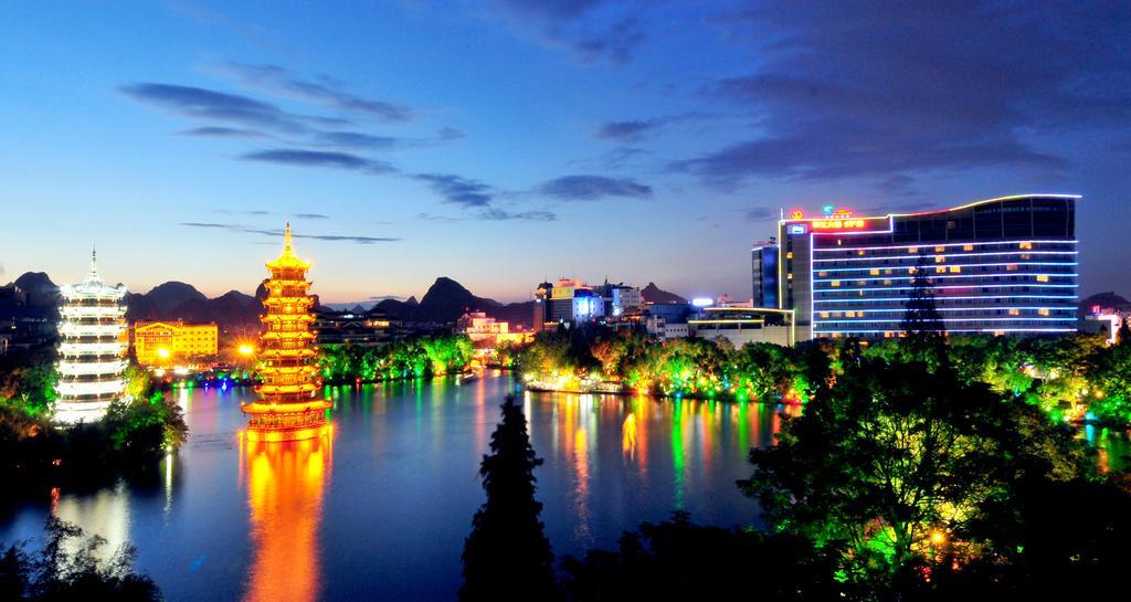 Lijiang Waterfall Hotel Guilin Exterior photo